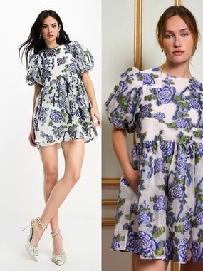 DREAM SISTER JANE oversized jacquard mini floral dress in blue/white M w pockets